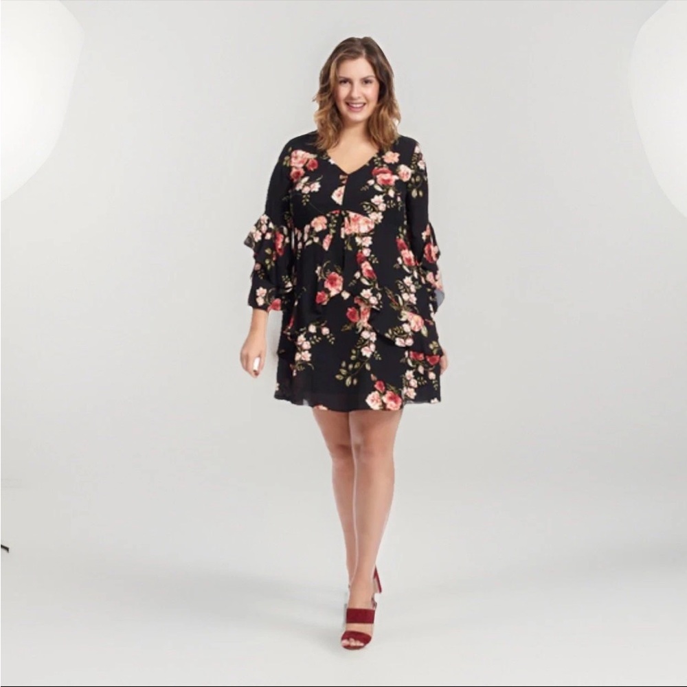 Signature By Robbie Bee Womens Tiered Ruffle Knee Length Floral Dress Sz 6 NWOT